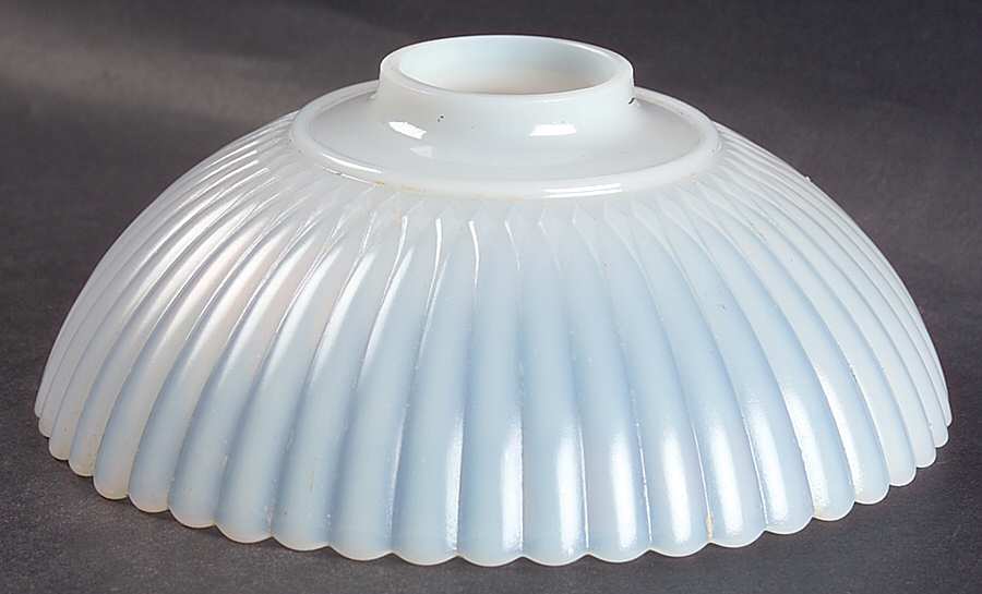 Petalware Monax (White) Lamp Shade for Electric Lamp by MacBeth-Evans-1