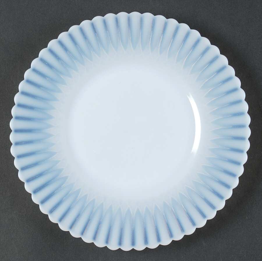 Petalware Monax (White) Bread & Butter Plate by MacBeth-Evans-1