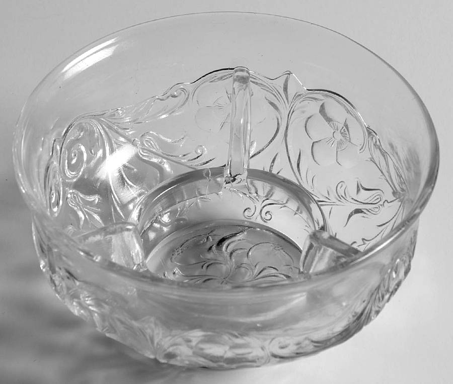 Rock Crystal Clear Icer Bowl by McKee-1