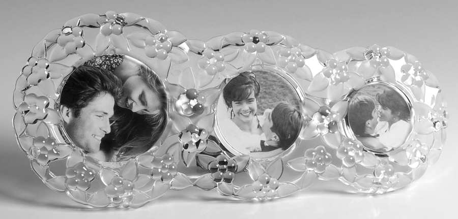 Carmen Triple Picture Frame by Mikasa-1