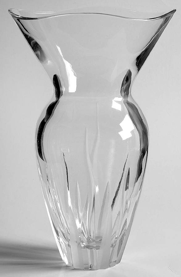 Flame D'Amore 10" Flared Vase by Mikasa-1