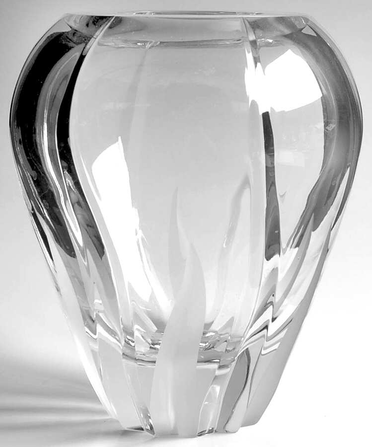 Flame D'Amore 6" Flower Vase by Mikasa-1