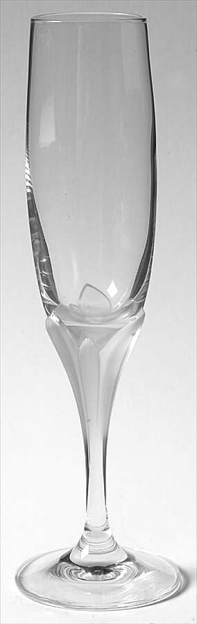 La Dame Fluted Champagne by Mikasa-1