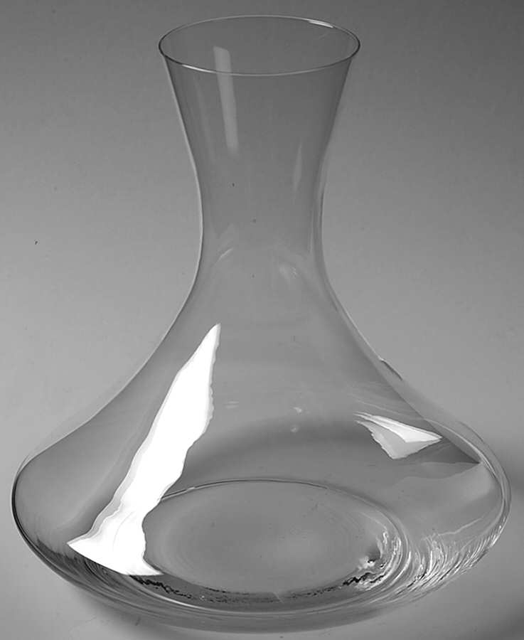 Nicole Carafe by Mikasa-1