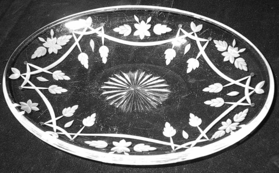 Remembrance 12" Oval Platter by Mikasa-1