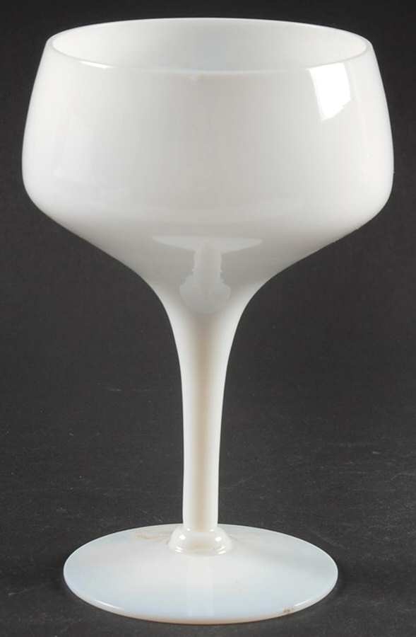 Vision White Champagne/Tall Sherbet by Morgantown-1