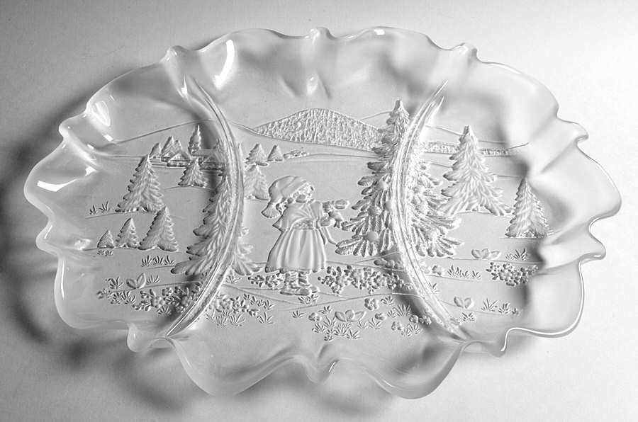 Christmas Story 17" Oval 3 Part Relish by Mikasa-1