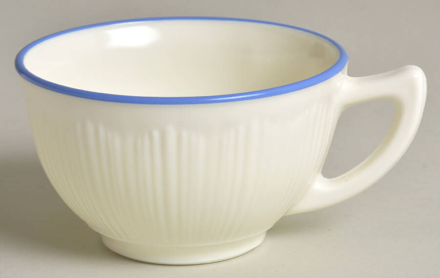 Cremax Bordette Blue Flat Cup by MacBeth-Evans-1