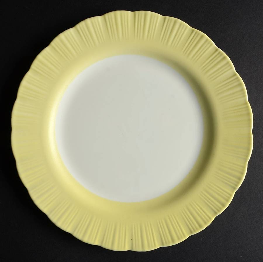Cremax Bordette Yellow Dinner Plate by MacBeth-Evans-1