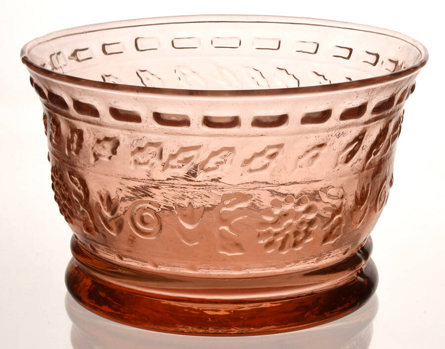 Tender Leaves Pink 5" Round Bowl by Mikasa-1