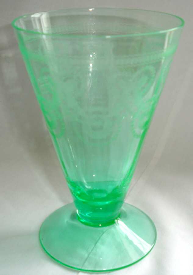 Neclace Green (Stem 7577) Footed Tumbler by Morgantown-1