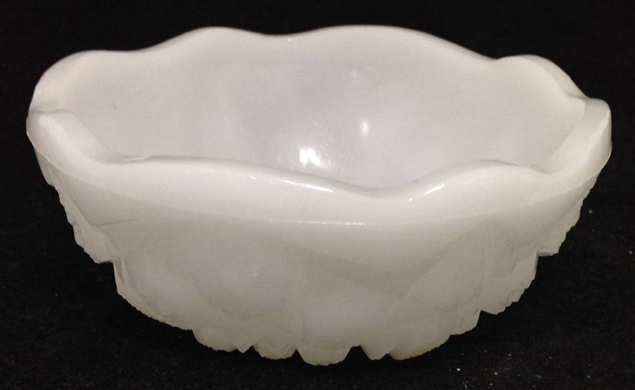 Toltec Milk Glass Small Fruit Dessert Bowl by McKee-1