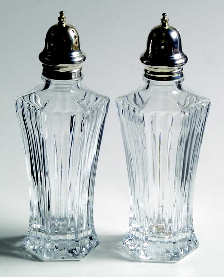 Diamond Fire Shaker Set with Metal Lids by Mikasa-1