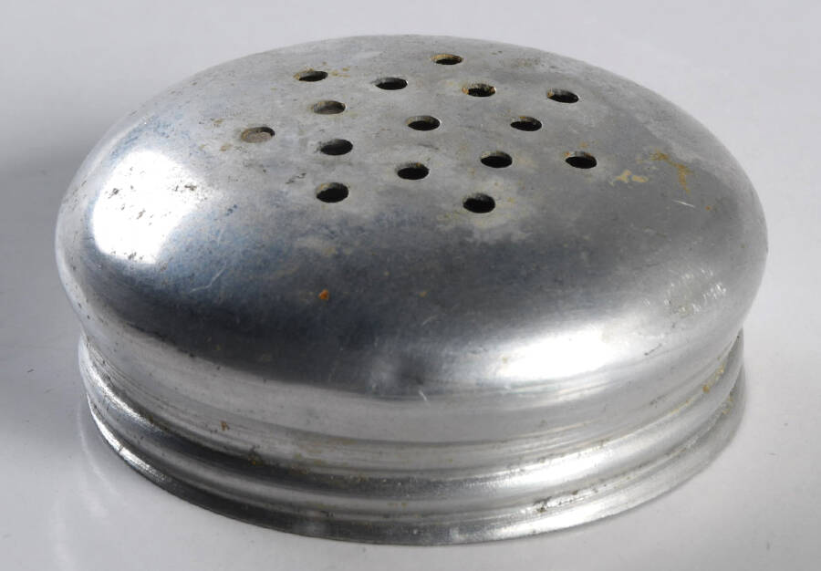 Jadite Metal Lid for Metal Lid by McKee-1