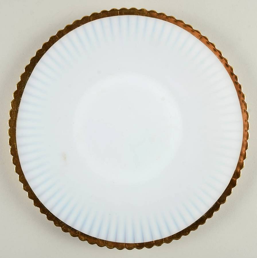 Petalware Monax (Gold Trim) Dinner Plate by MacBeth-Evans-1
