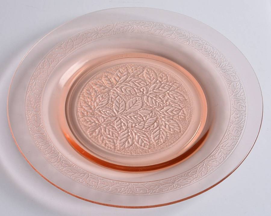Leaf Pink Luncheon Plate by MacBeth-Evans-1