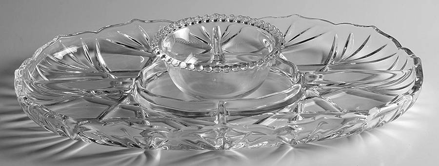 Roxborough Chip & Dip Set by Mikasa-1
