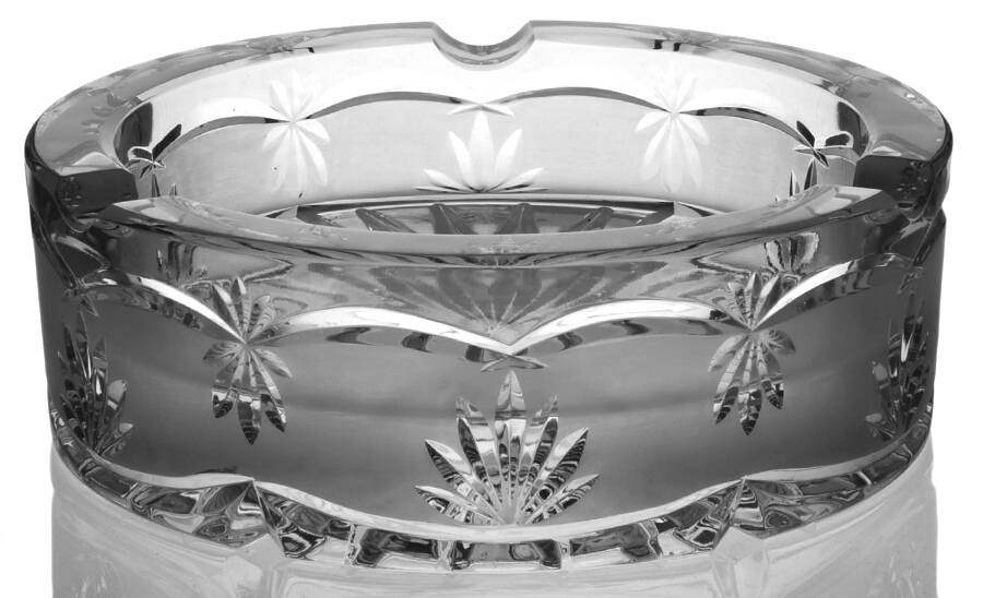 Tudor Lane 7" Ashtray by Mikasa-1