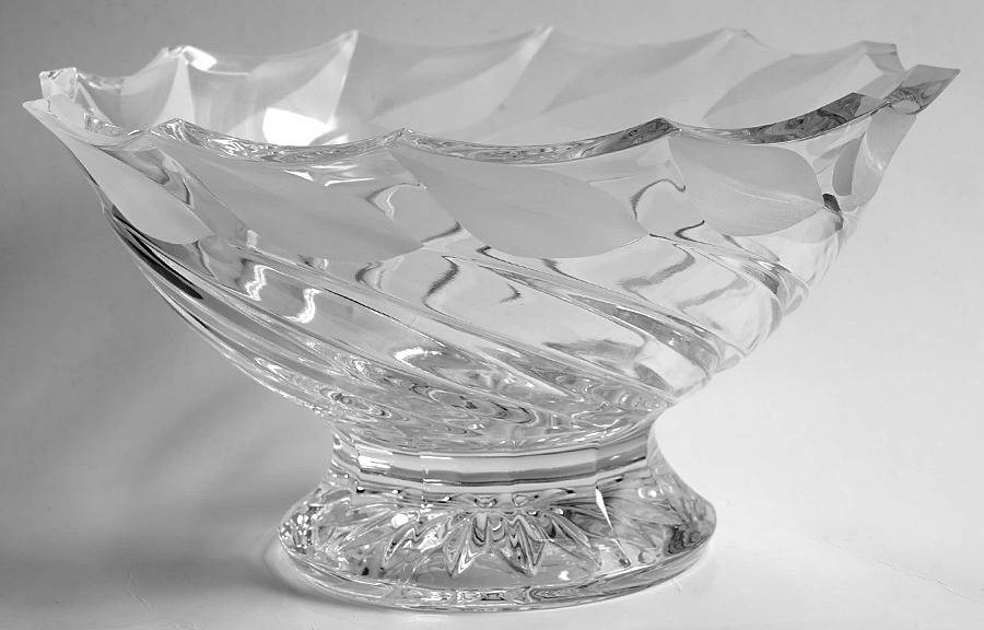 Summer Breeze 9" Footed Bowl by Mikasa-1