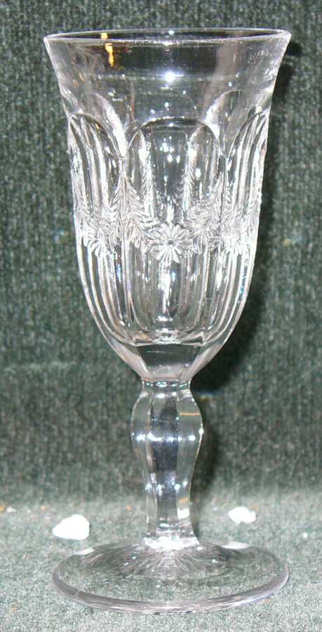 Fern Garland Wine Glass by McKee-1