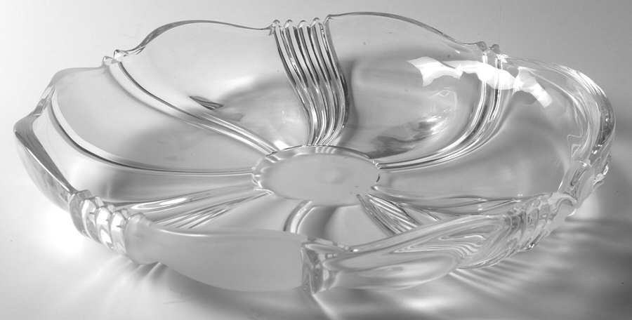 Satin Orchid 12" Chop Plate by Mikasa-1