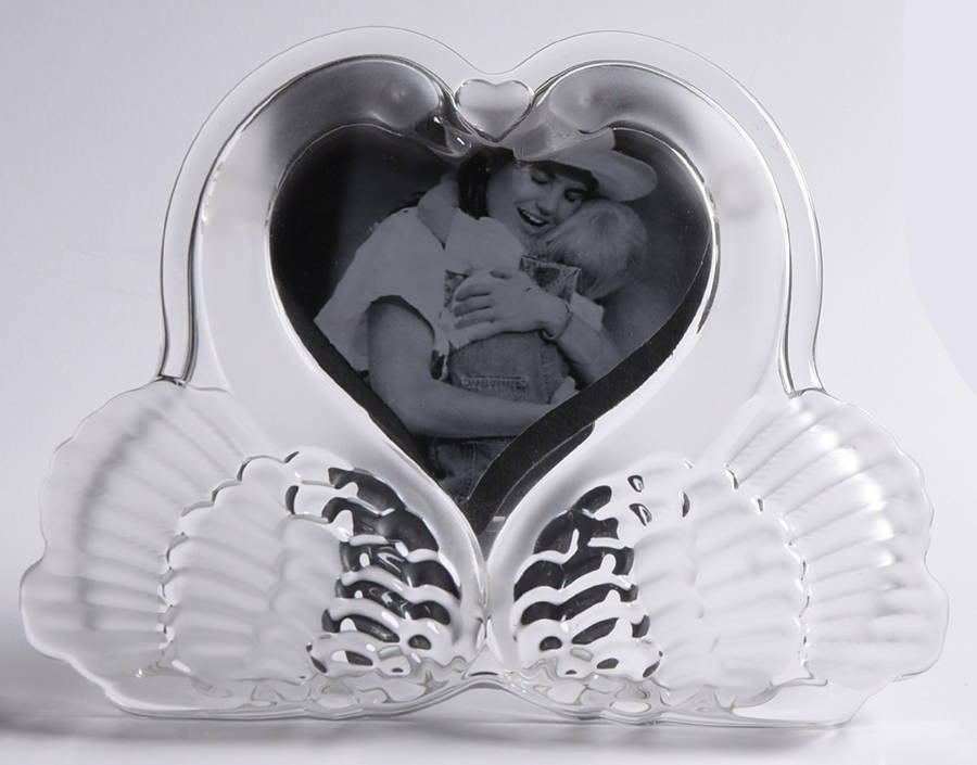 Swan Frame-Holds 3" X 3" Photo by Mikasa-1