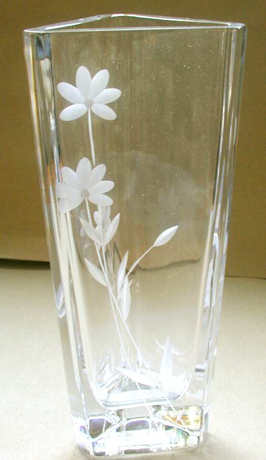 Cassidy 10" Triangular Vase by Mikasa-1