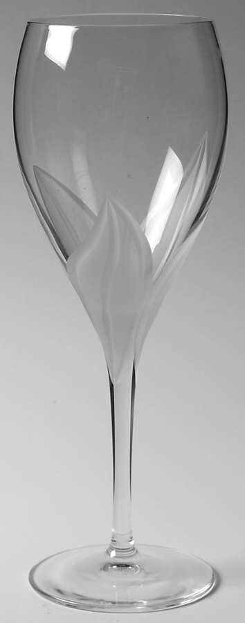 Val D'Isere Water Goblet by Mikasa-1