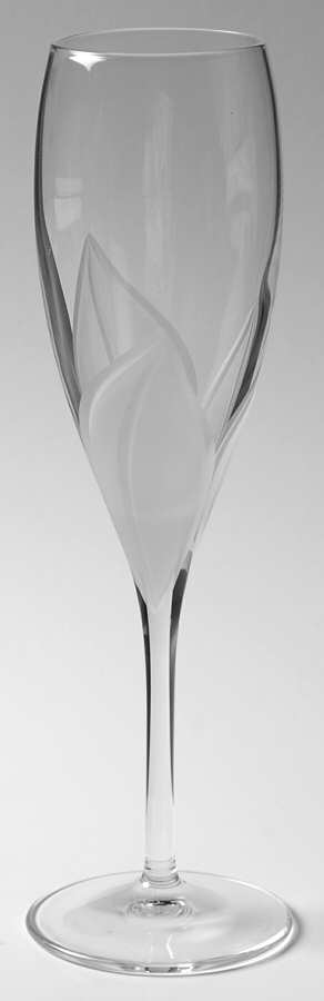 Val D'Isere Fluted Champagne by Mikasa-1