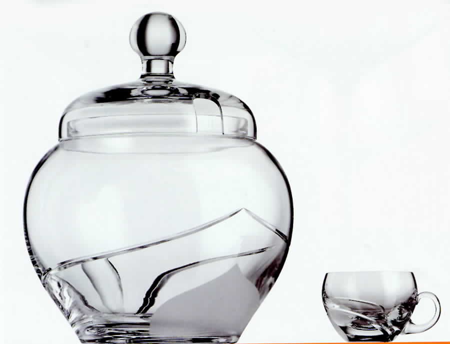 Calla Punch Bowl & Lid by Marc Aurel-1