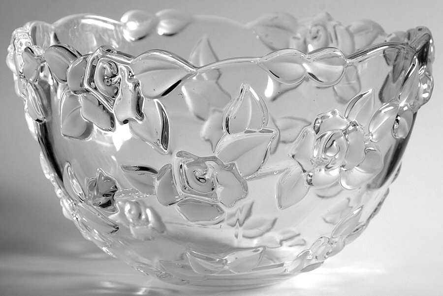 Bella Rosa 9" Round Bowl by Mikasa-1