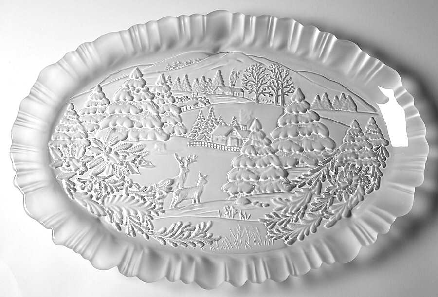 Winter Dreams 17" Oval Platter by Mikasa-1