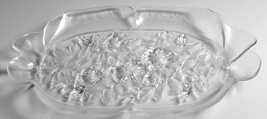 Bianca Oval Canape Serving Platter by Mikasa-1