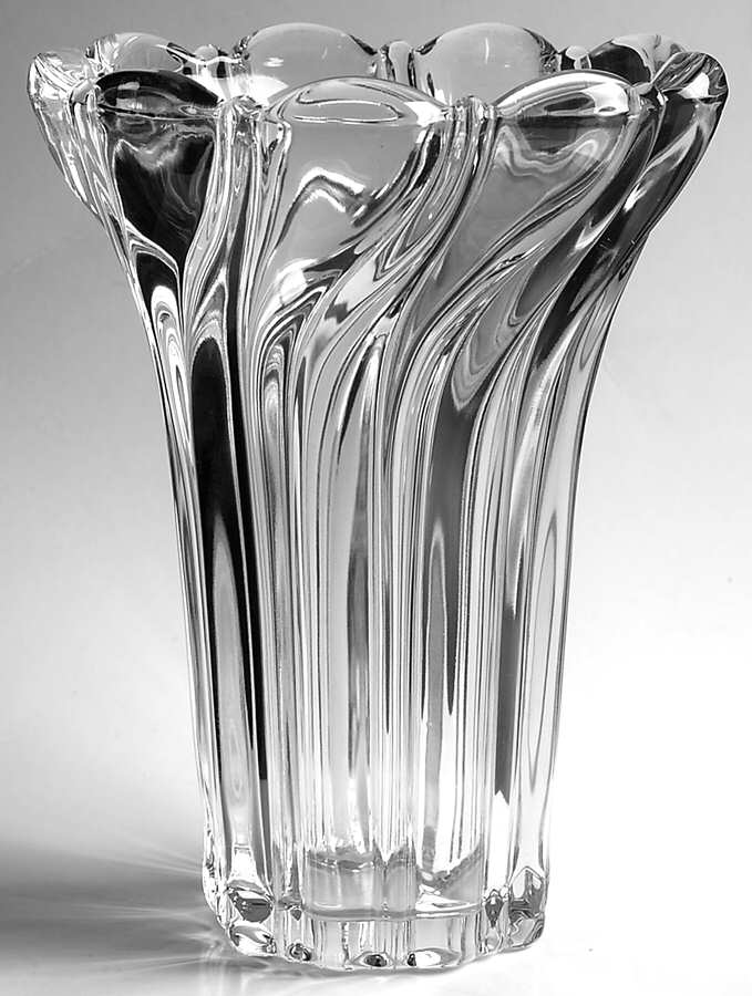 Peppermint Clear 7" Flower Vase by Mikasa-1