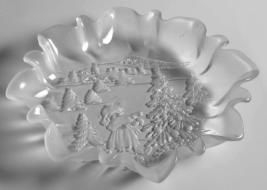 Holiday Classic Open Candy Dish by Mikasa-1