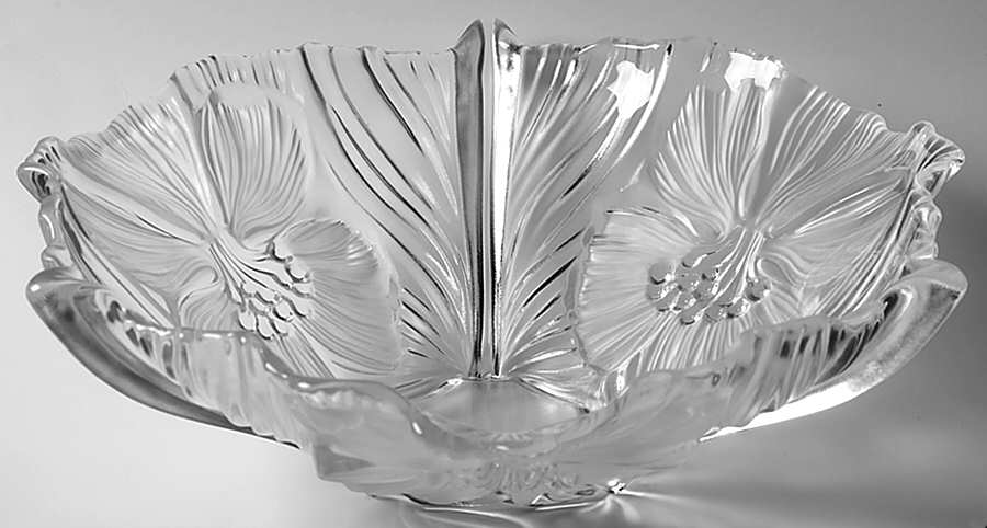 Hibiscus Frost 14" Centerpiece by Mikasa-1