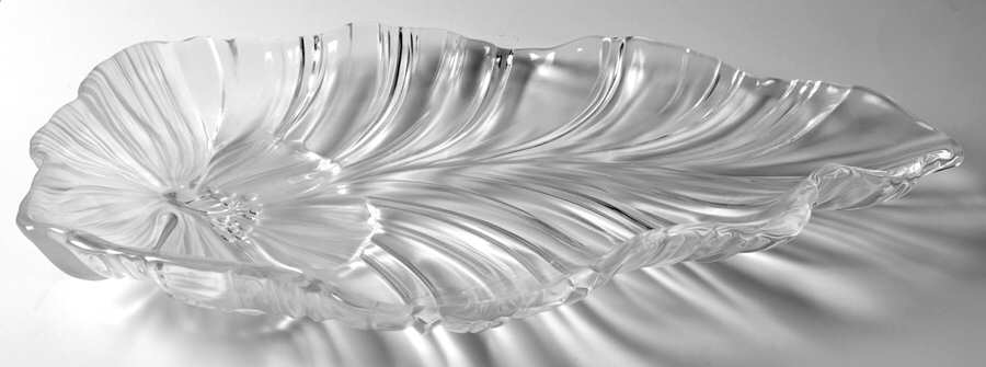Hibiscus Frost 13" and Over, Platter by Mikasa-1