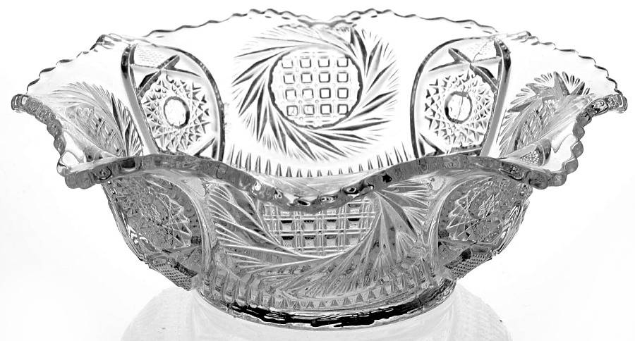 Sunburst 7" Round Bowl by McKee-1