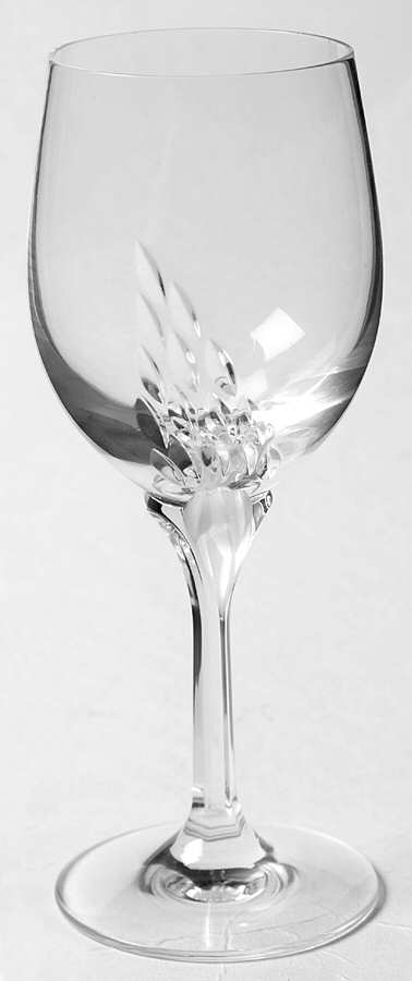 Pinot Wine Glass by Marc Aurel-1
