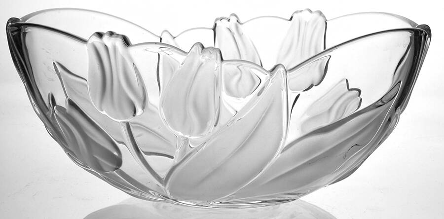 Tulips Satin 10" Oval Bowl by Mikasa-1