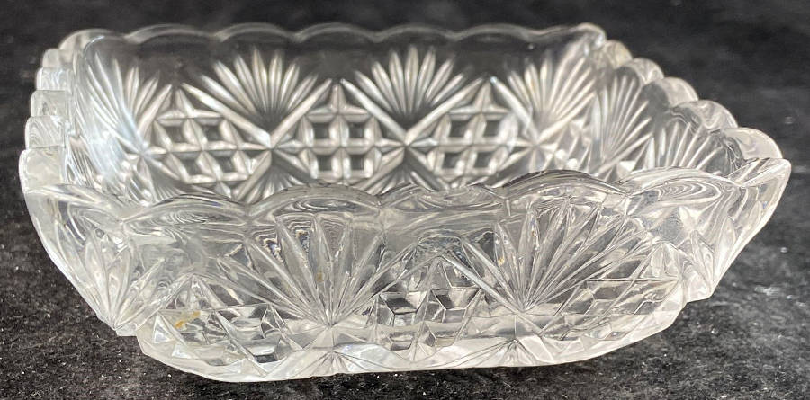 Majestic 4" Square Bowl by McKee-1