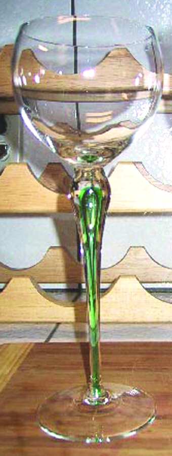 Julliard Emerald Wine Glass by Mikasa-1