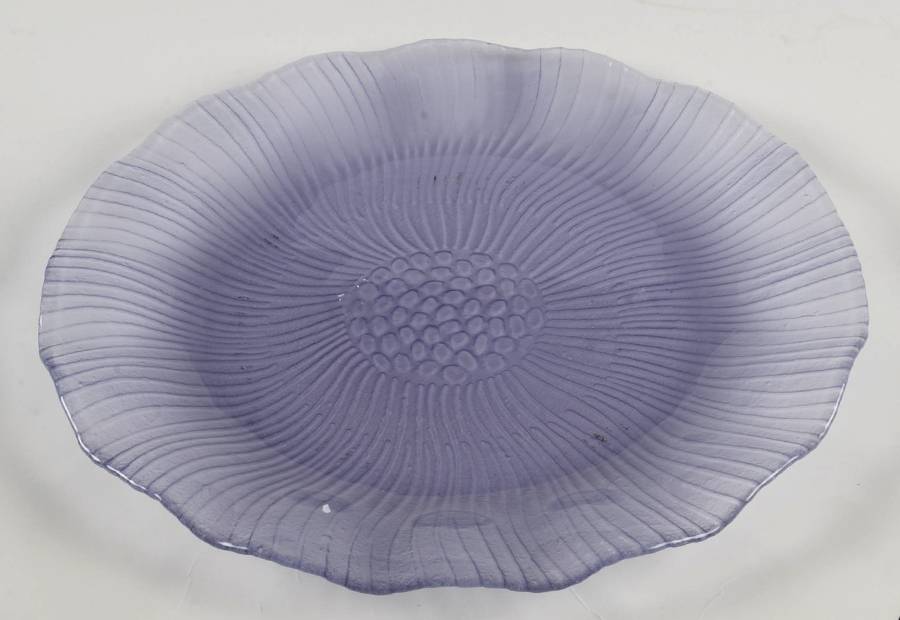 Ruffled Lotus Lavender Dinner Plate by Mikasa-1