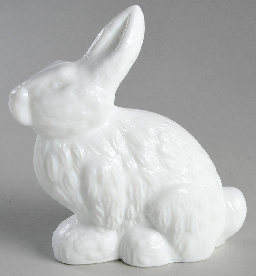 Animals & Figurines #190 Bunny Sitting by Mosser (Ohio)-1