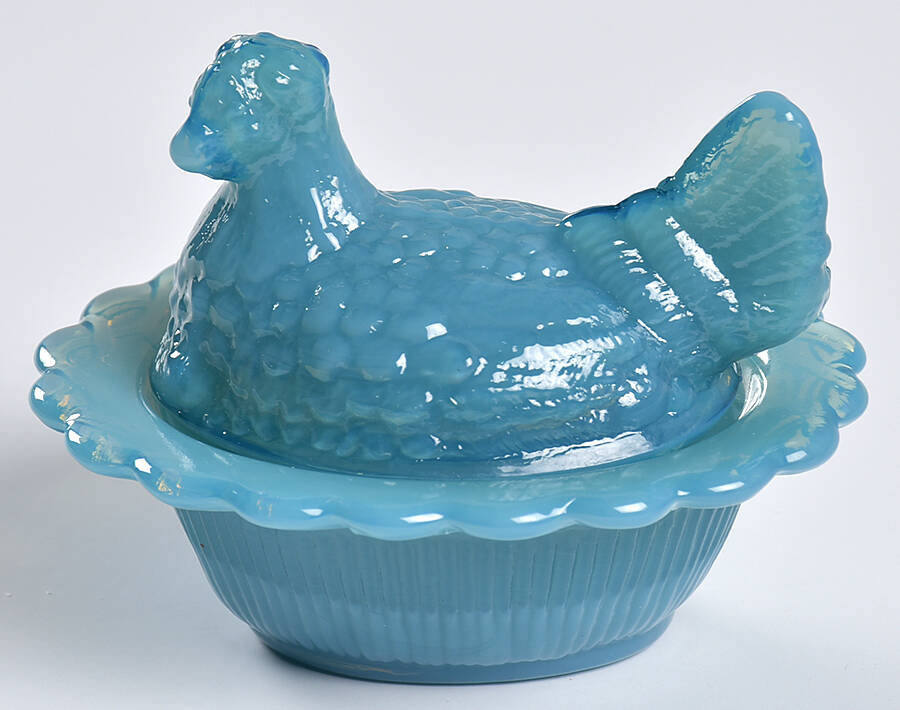 Animals & Figurines Chick Salt with Lid by Mosser (Ohio)-1