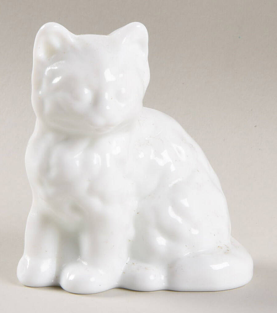 Animals & Figurines #123 Kitten by Mosser (Ohio)-1