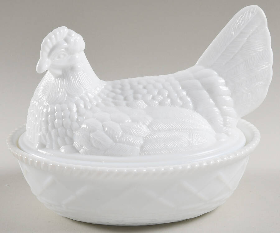 Animals & Figurines 7 Inch Hen on Nest by Mosser (Ohio)-1
