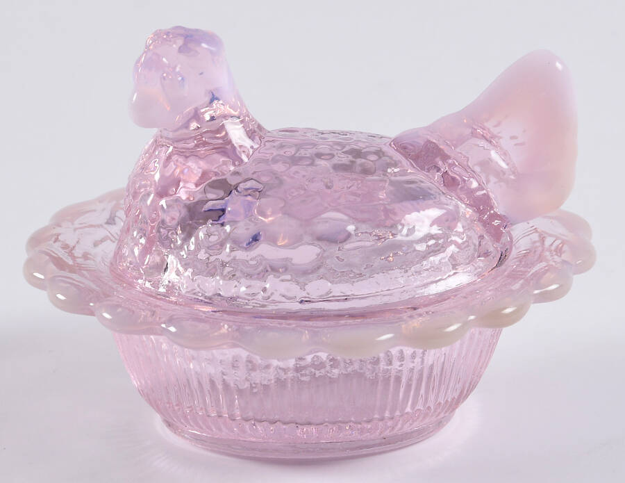 Animals & Figurines Chick Salt with Lid by Mosser (Ohio)-1