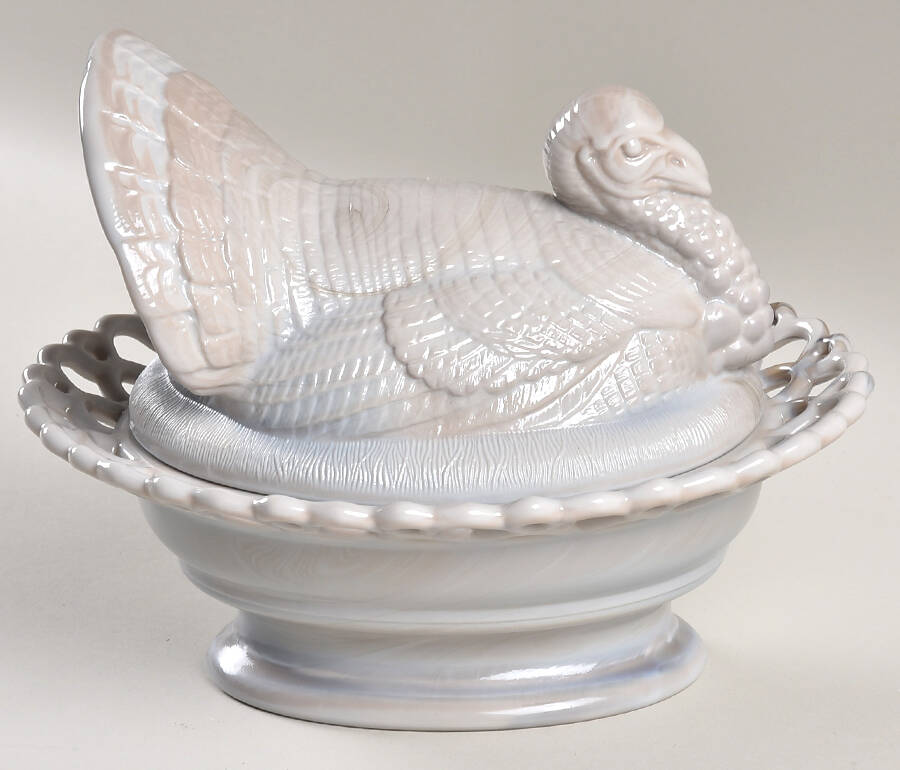 Animals & Figurines #181 Covered Turkey by Mosser (Ohio)-1