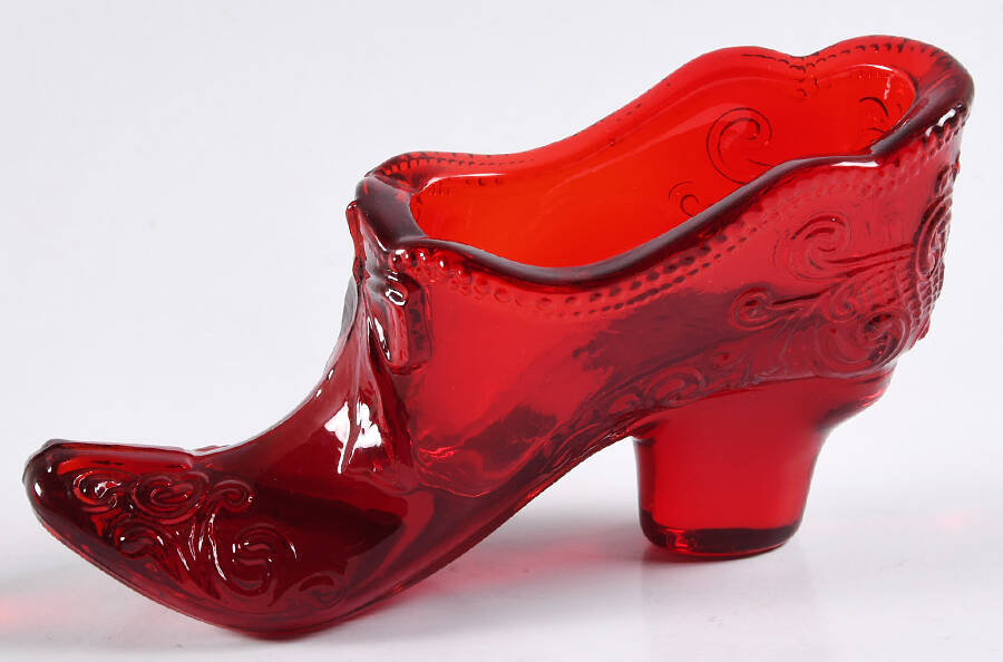 Animals & Figurines Slipper by Mosser (Ohio)-1